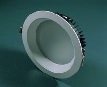 מה הוא LED למטה אור